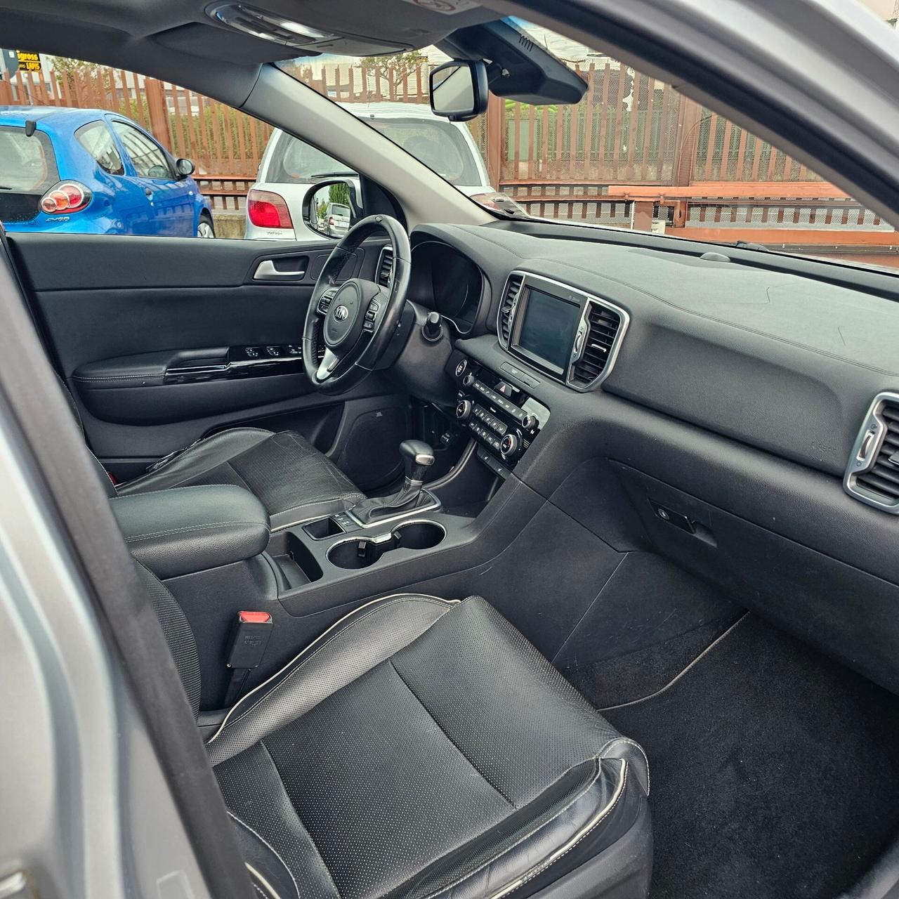 Kia Sportage 2.0 CRDI AWD Feel Rebel NEOPATENTATI OK