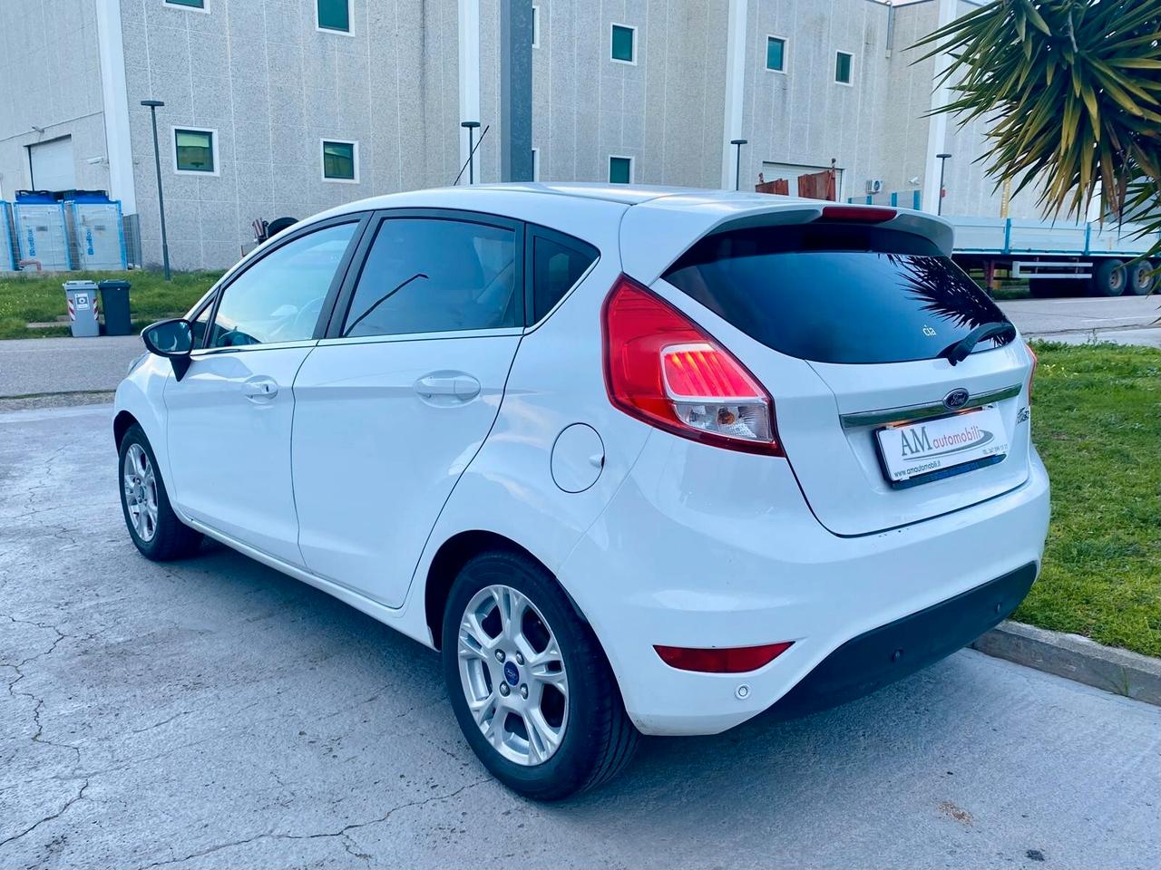 Ford Fiesta 1.2 82 CV 5 porte Titanium