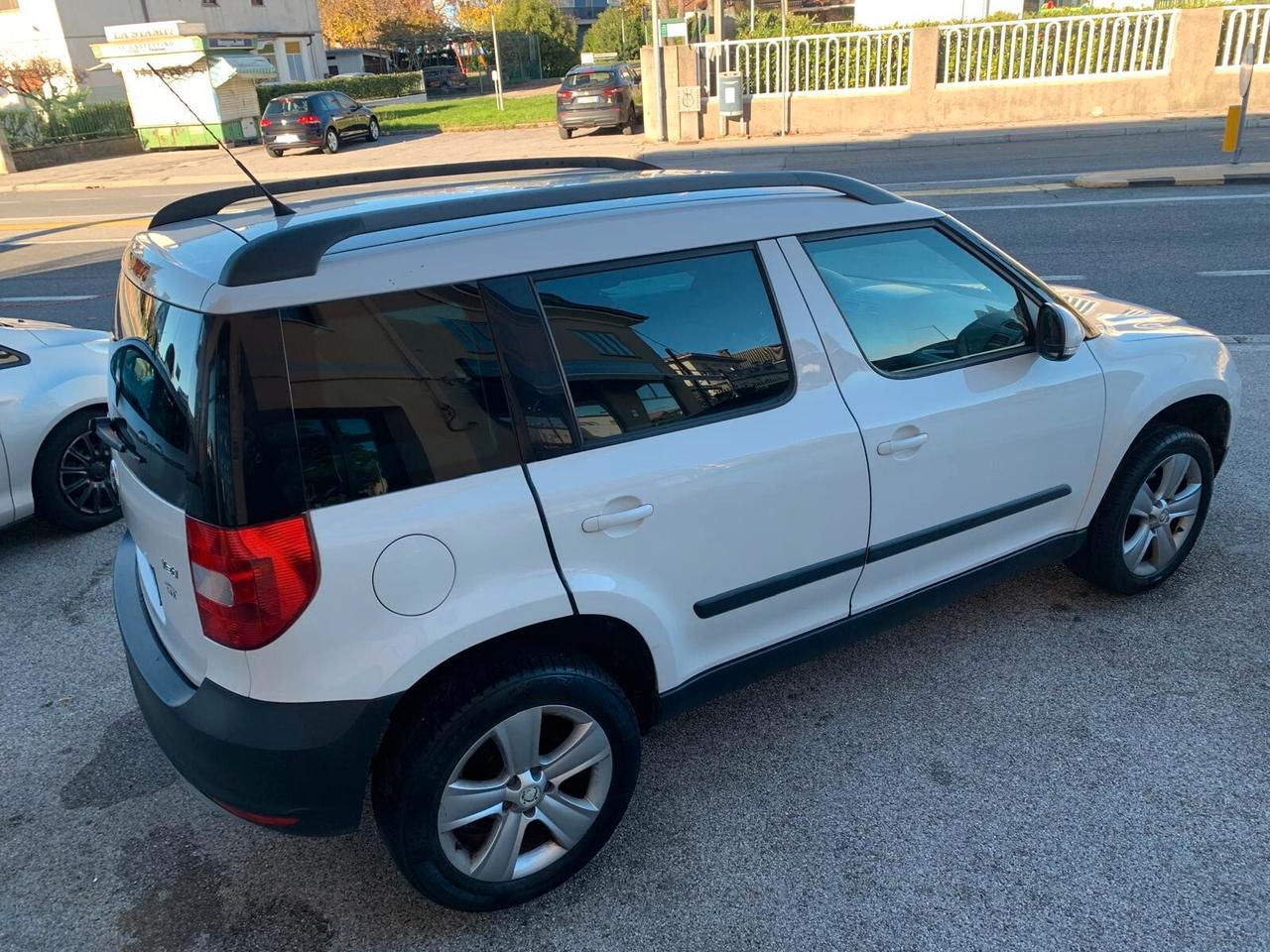 Skoda Yeti 1.2 TSI benz. Automat. Neopat.