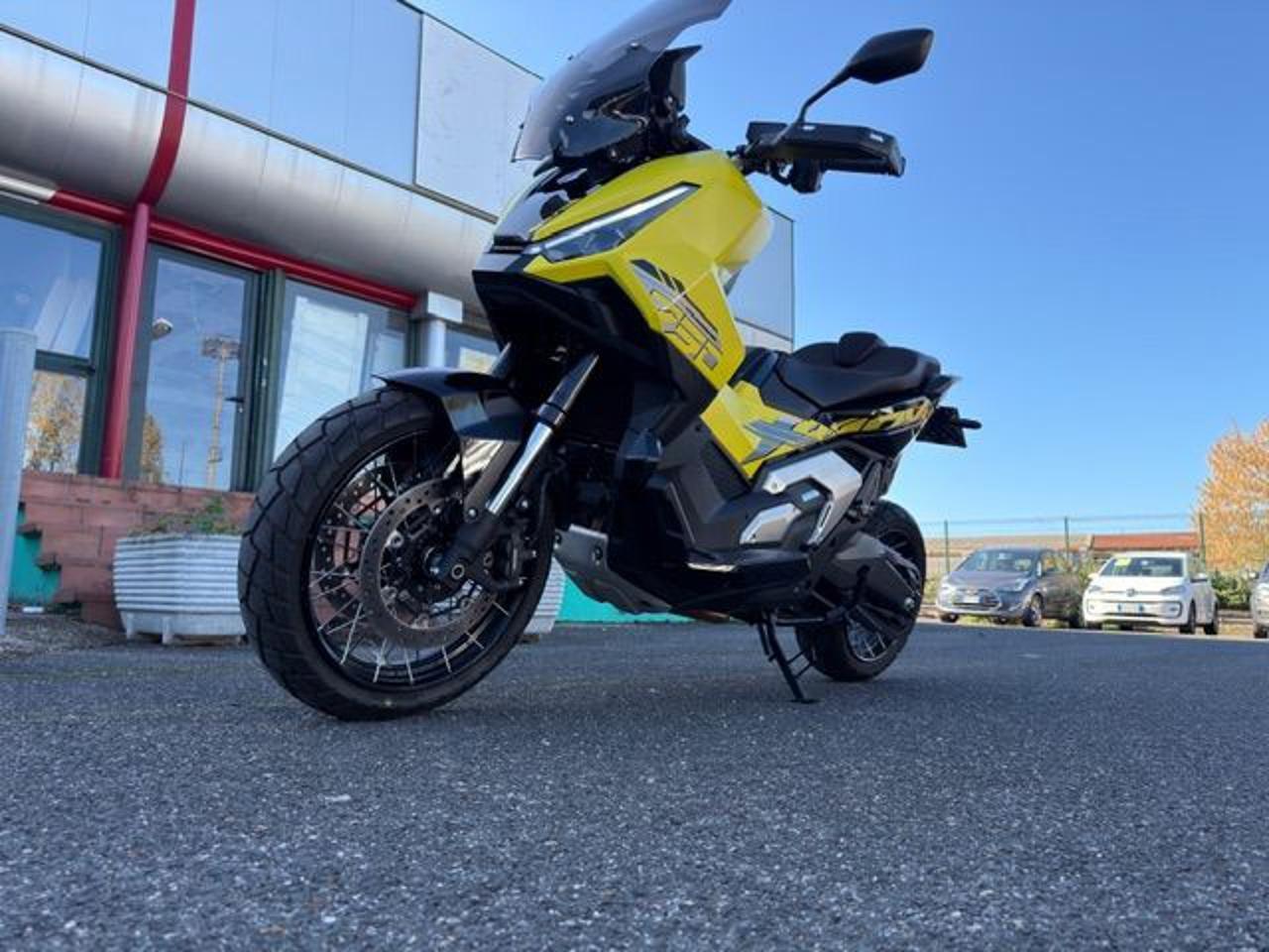 HONDA X-ADV 750 Special Edition Scarico Completo Sella gel