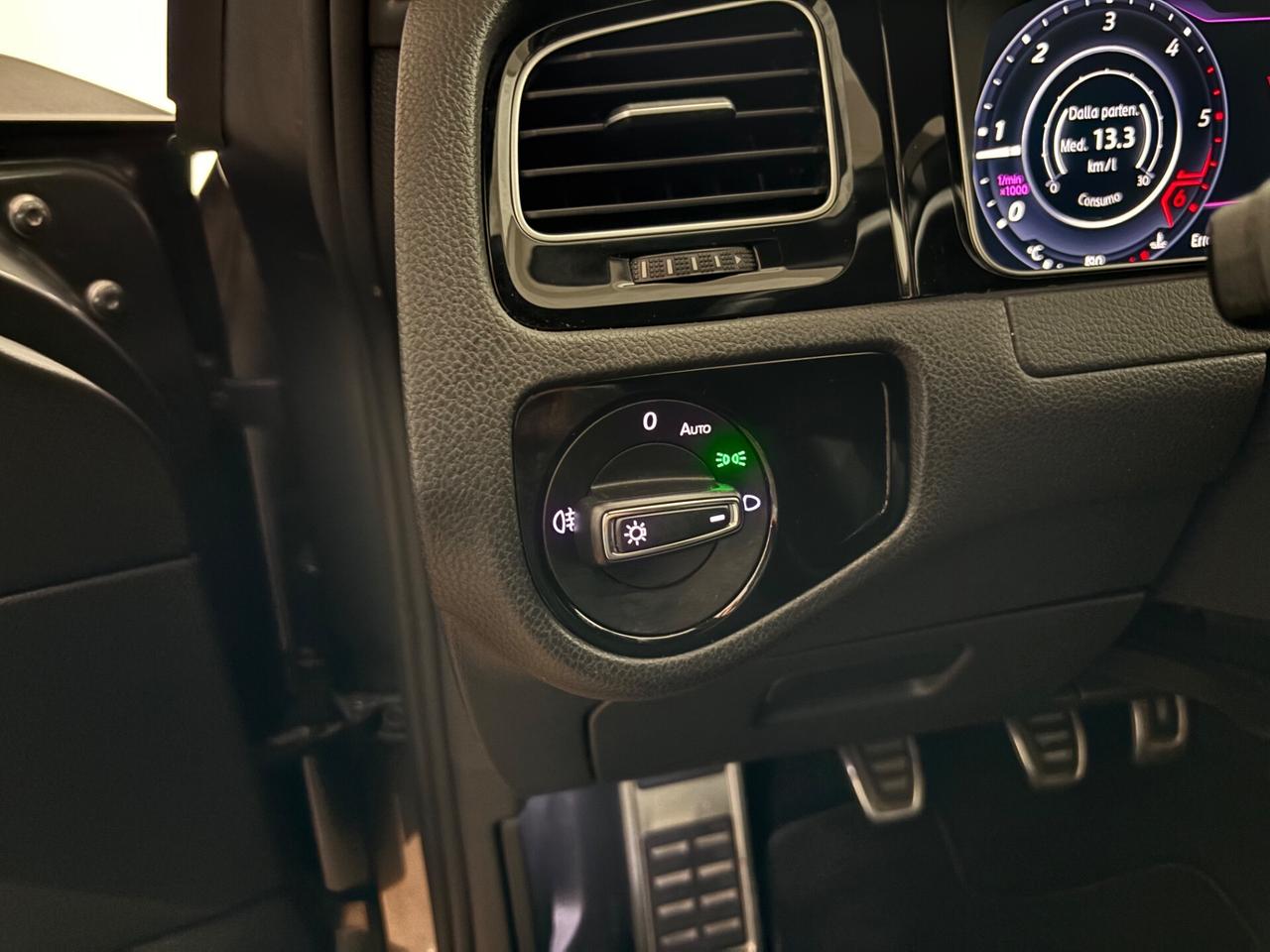 Volkswagen Golf 7.5 1.6 TDI 115 CV 5p. R-line BlueMotion Technology