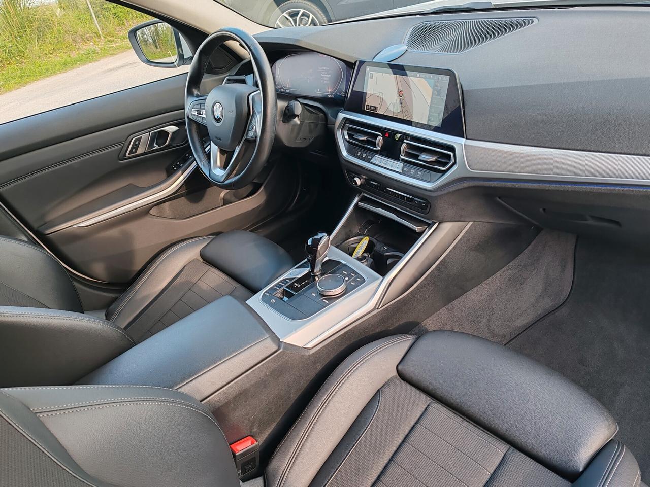 Bmw 320d xDrive 48v Business Advantage Aut.