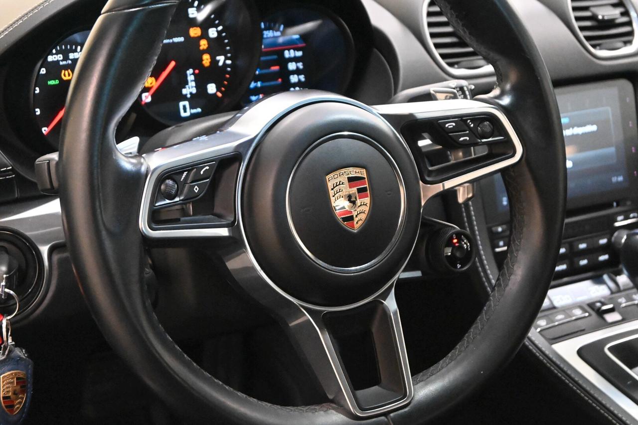 PORSCHE 718 718 Cayman 2.0