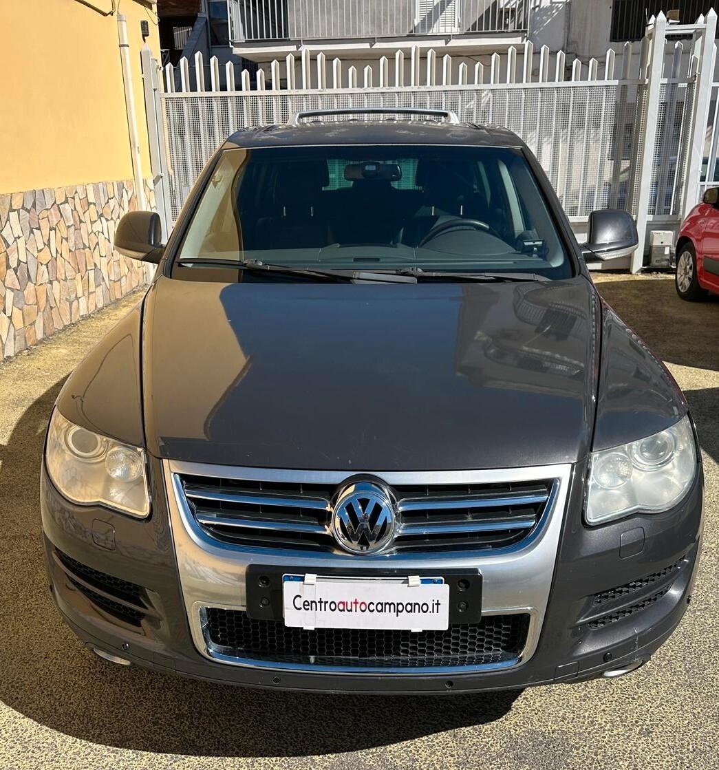 Volkswagen Touareg 3.0 V6 tdi Executive