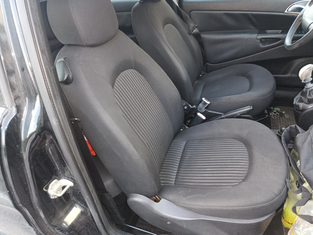 Lancia Ypsilon 1.2 Oro