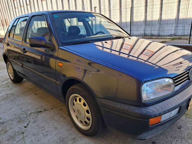 VOLKSWAGEN Golf 1.6 cat 5 porte ISCRITTA ASI OK NEOPATENTATI