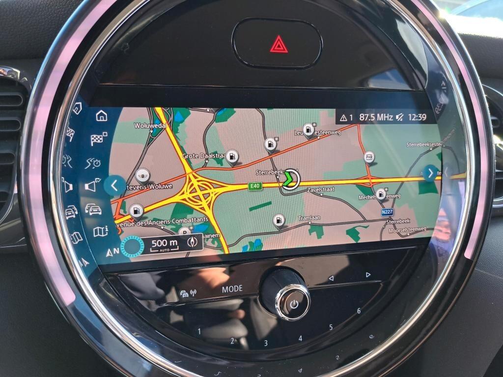 MINI ONE 1.5 102CV 6M. BUSINESS ( FARI LED - CRUISE - NAVI - SENSORI POST. )