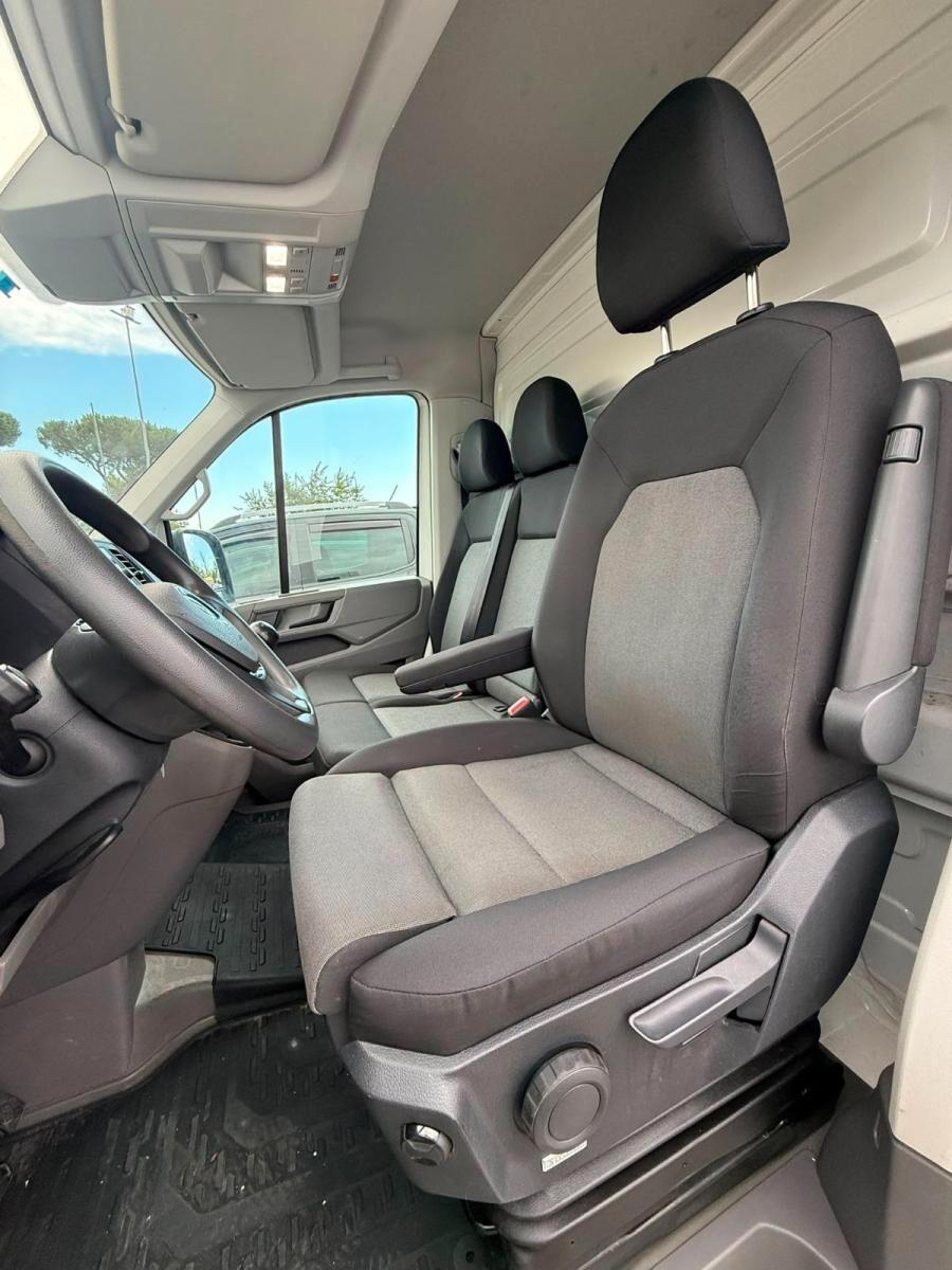 Volkswagen Crafter 35 2.0 TDI 140CV PL Cabinato