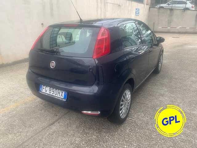 Fiat Punto 1.4 8V 5 porte Easypower Street