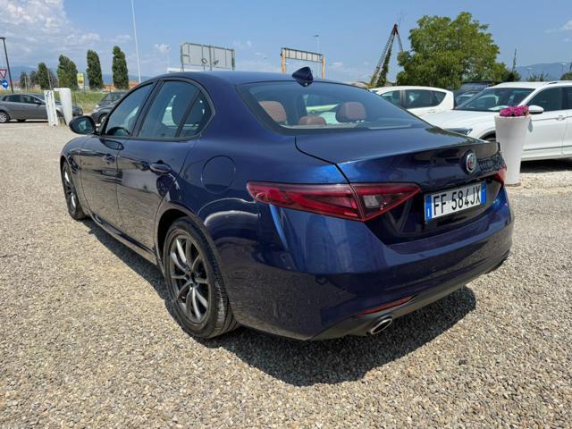 ALFA ROMEO Giulia 2.2 Turbodiesel 180 CV Business Sport