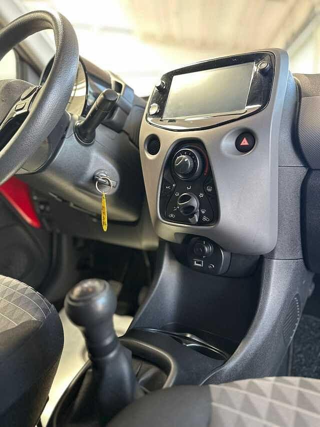 Peugeot 108 VTi 72 S&S 5 porte Allure