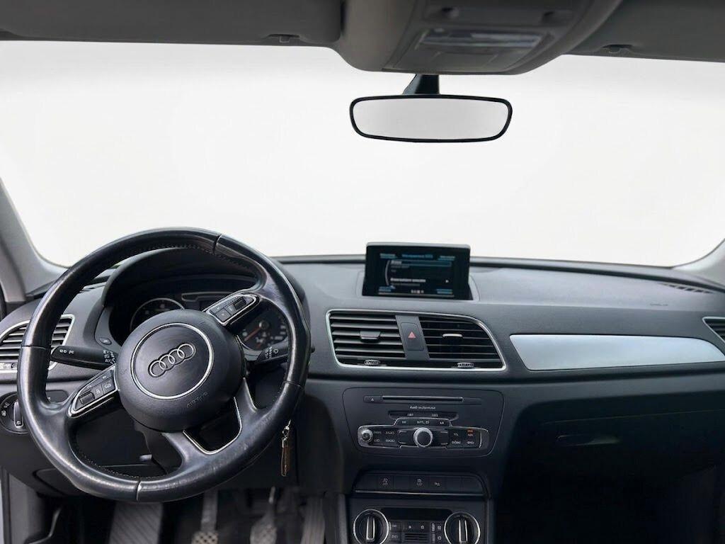 Audi Q3 2.0 TDI 120 CV Sport