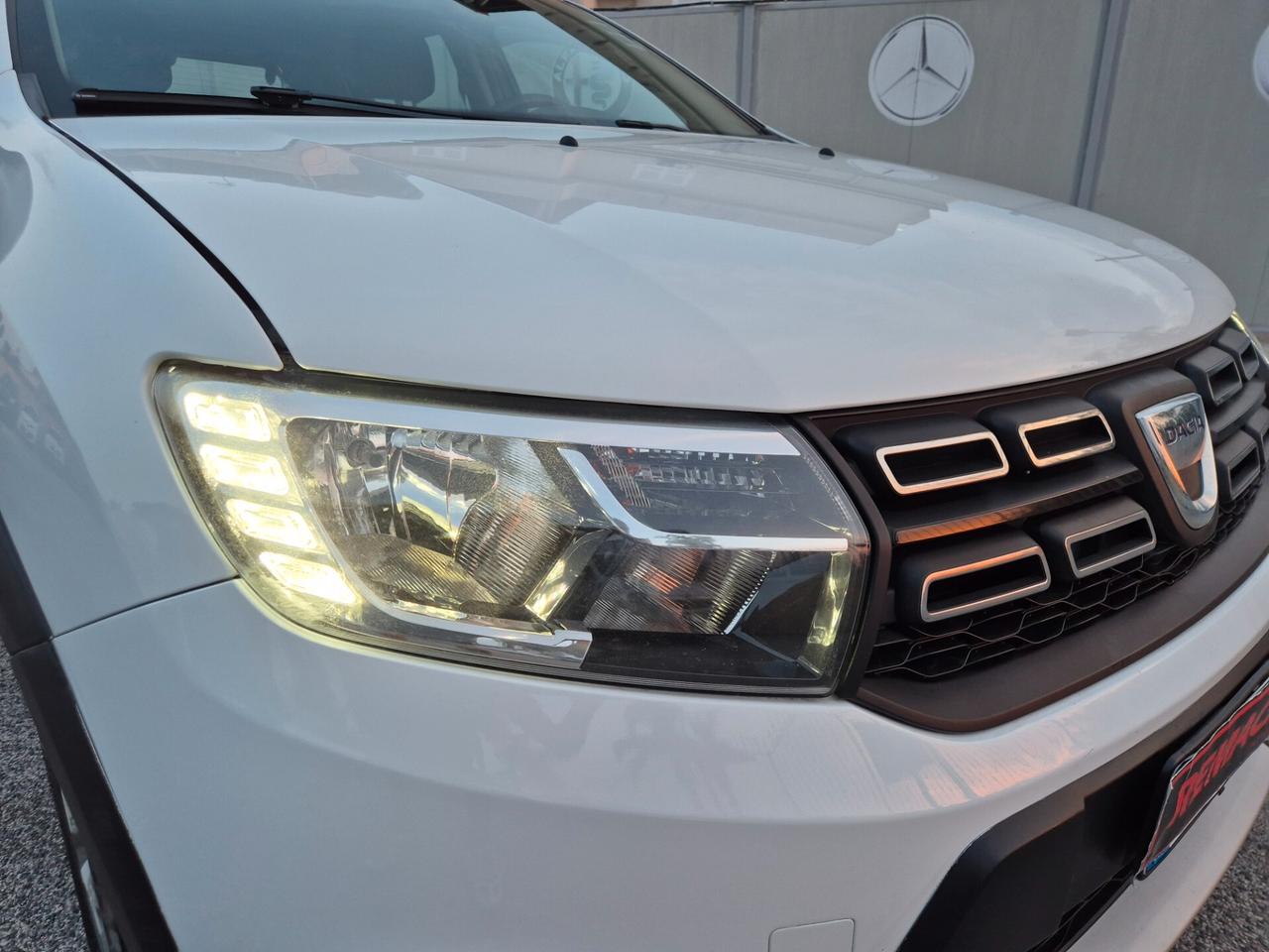 Dacia SANDERO STEPWAY 0.9 TCe TurboGPL 90CV NUOVA 2017