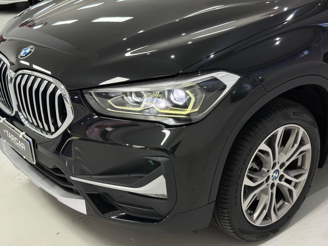 Bmw X1 sDrive18d xLine *Head Up*Pelle*Camera