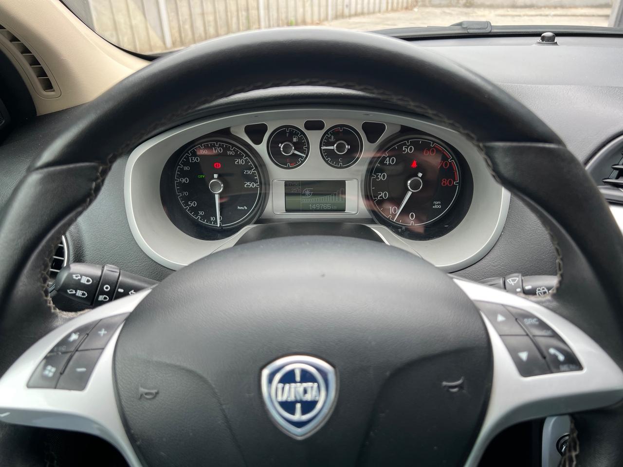 Lancia Delta 1.4 T-Jet 120 CV Platino Ecochic GPL