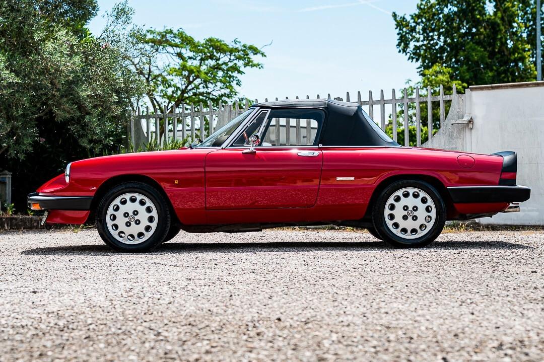 Alfa Romeo 1.6 Spider “Duetto” Serie III Aerodinamica