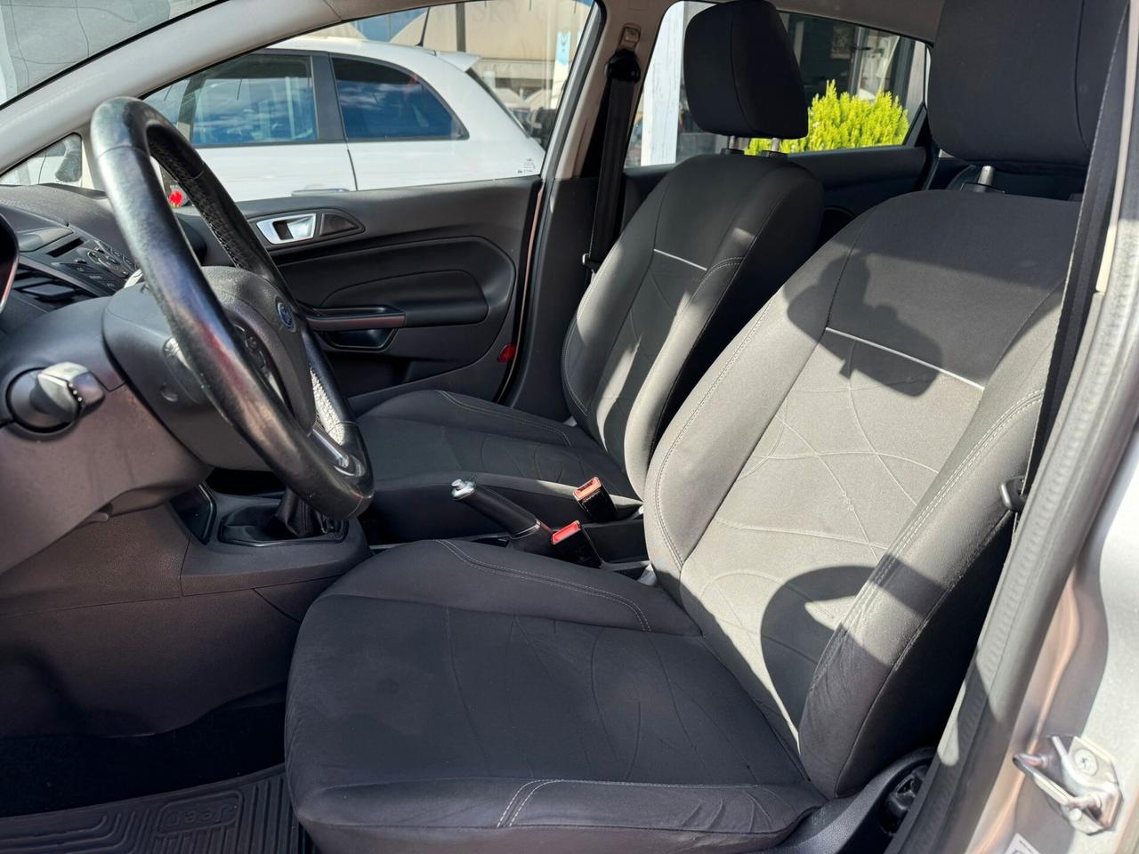 Ford Fiesta 1.5 TDCi 75CV 5 porte Business