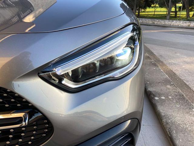 MERCEDES-BENZ GLA 200 d Automatic Premium Amg PACK NIGHT