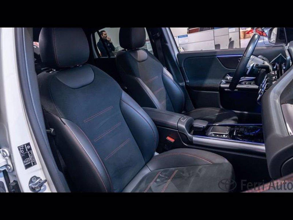 MERCEDES Gla 250 premium auto del 2022