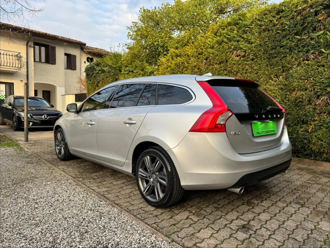 Volvo V60 D5 AWD Geartronic Summum