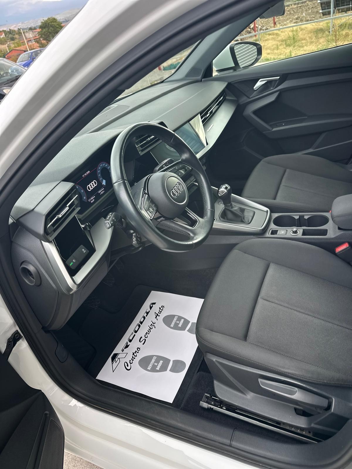 Audi A3 SPB 30 TDI Business Advanced