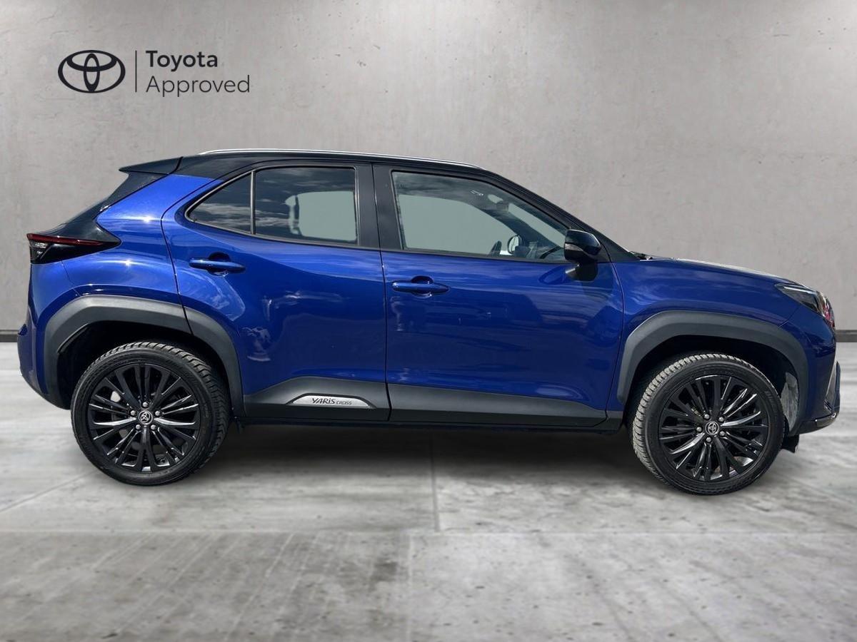 TOYOTA Yaris Cross - Yaris Cross 1.5 Hybrid 5p. E-CVT AWD-i Adventu