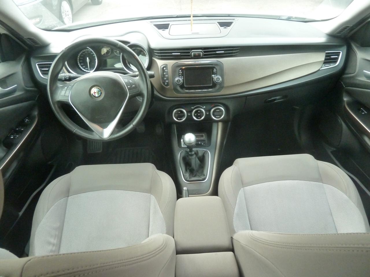 Alfa Romeo Giulietta 1.6 JTDm-2 105 CV Distinctive