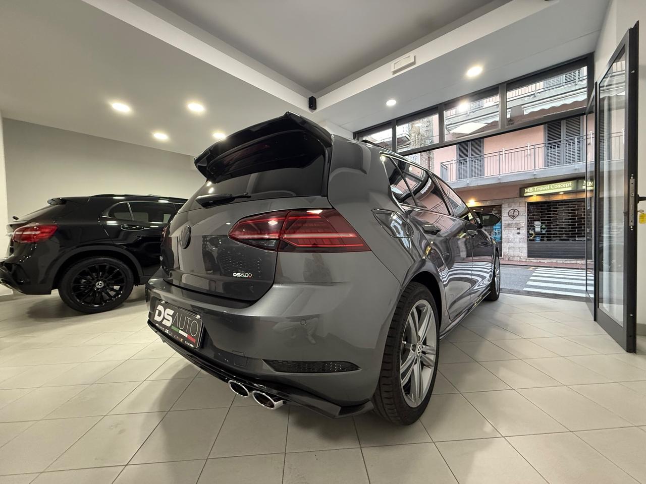 Volkswagen GOLF 1.6 TDI 115 CV DSG SPORT R LINE