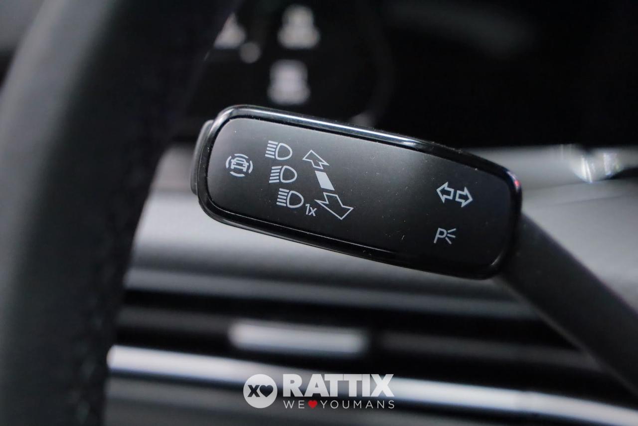 Volkswagen Golf Variant 2.0 TDI 150CV R-Line DSG + tetto apribile