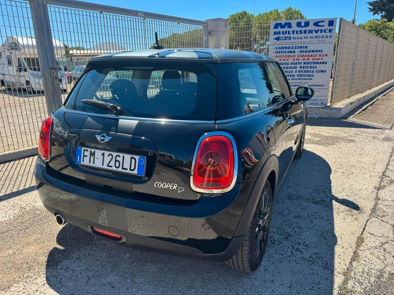 Mini Cooper D 1.5 DIESEL - 2017