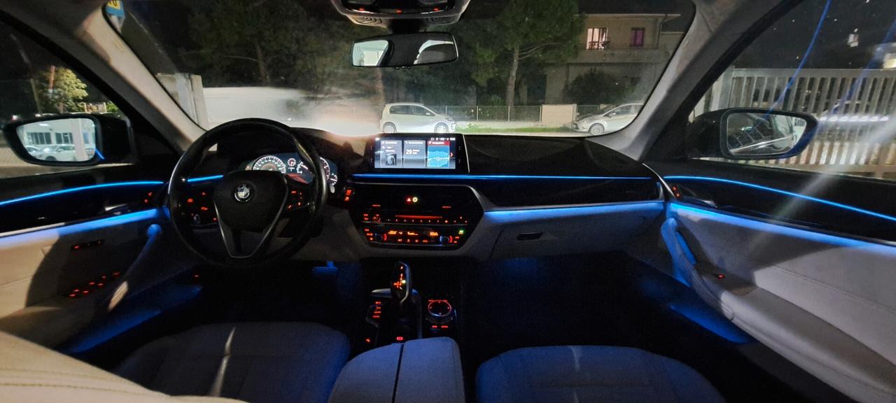 Bmw 520d Touring Pelle-Auto-Navi-FullLed-Restyling