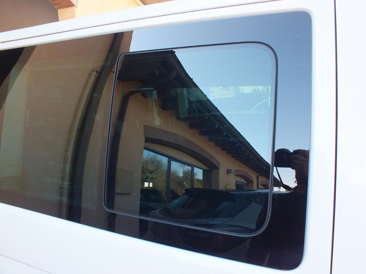 VW CARAVELLE T-5 2.0 TDI 102 CV -9-POSTI