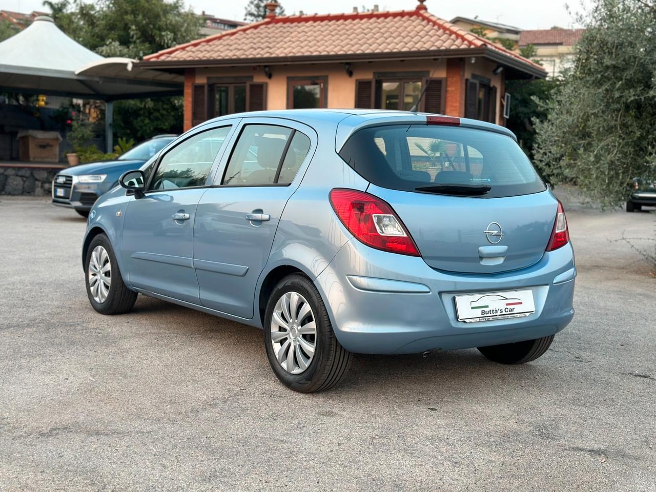 Opel Corsa 1.2 5 porte Automatica