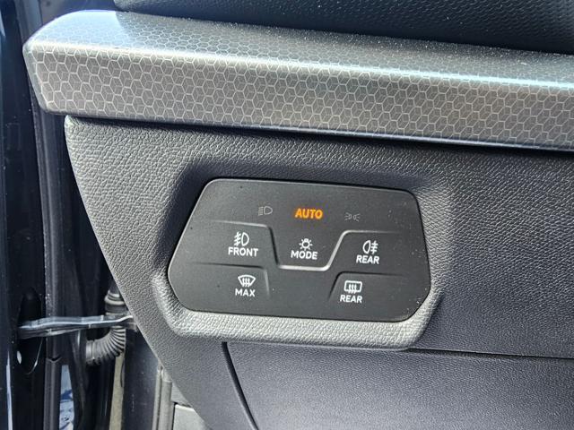 SEAT Leon Sportstourer 1.5 TGI DSG Business