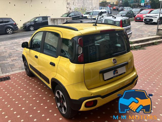 FIAT Panda 1.0 FireFly S&S Hybrid City Cross 70 cv