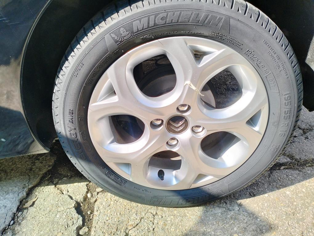 Citroen C3 1.2 vti Exclusive 82cv