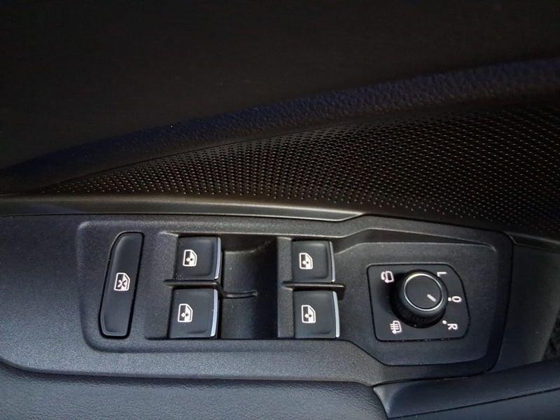 Volkswagen Tiguan Tiguan 2.0 TDI 150 CV DSG R-Line