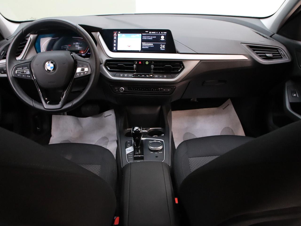 BMW 120d Serie 1 F40 xdrive Business auto