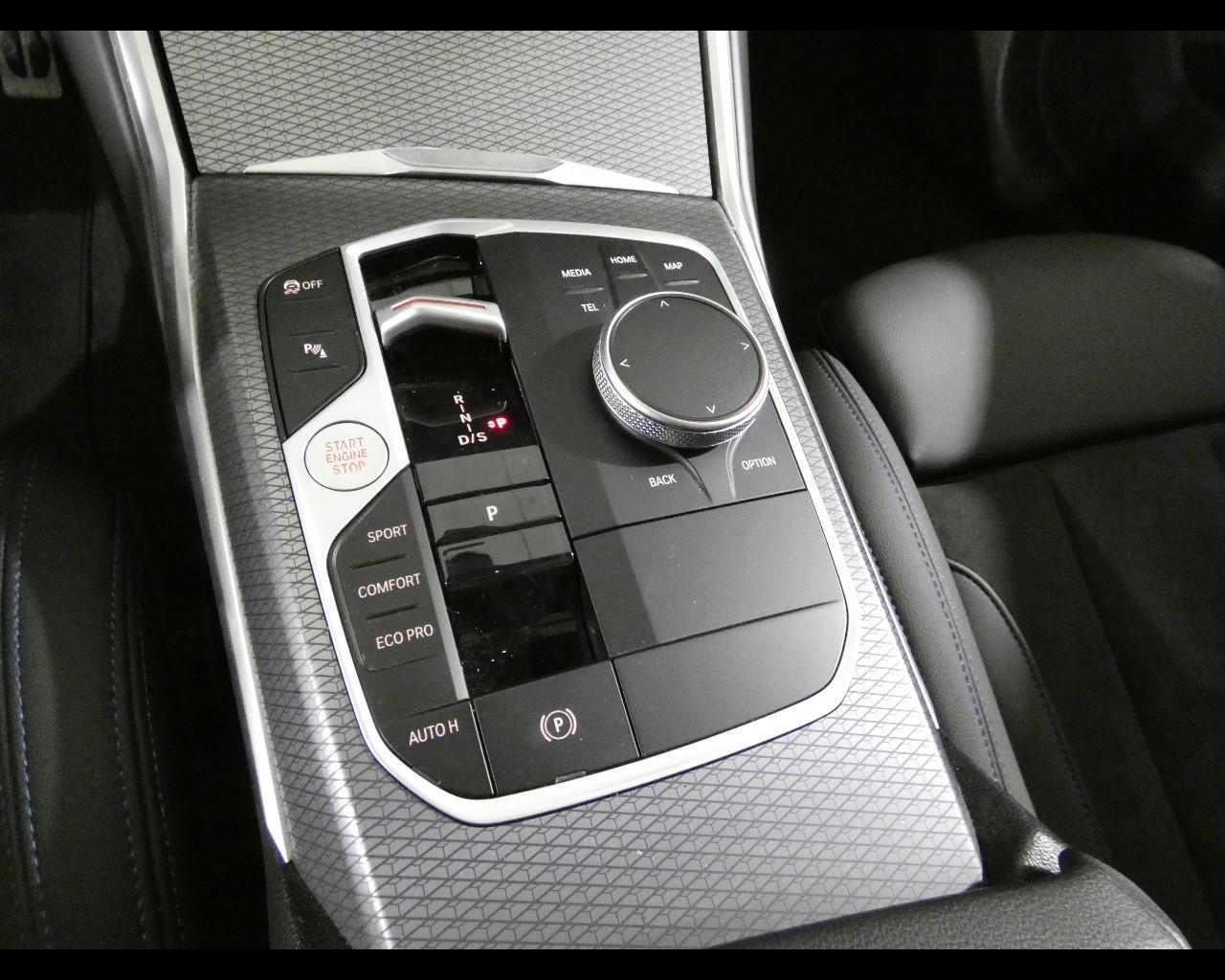 BMW Serie 3(G20/1-80/1) - 320d 48V Touring Msport