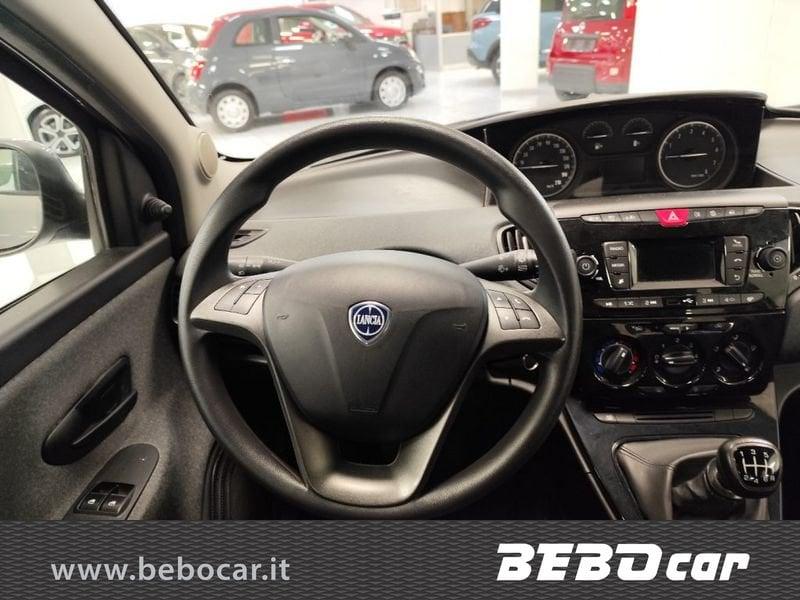 Lancia Ypsilon Ypsilon 1.0 FireFly 5 porte S&S Hybrid Ecochic A. Ferretti