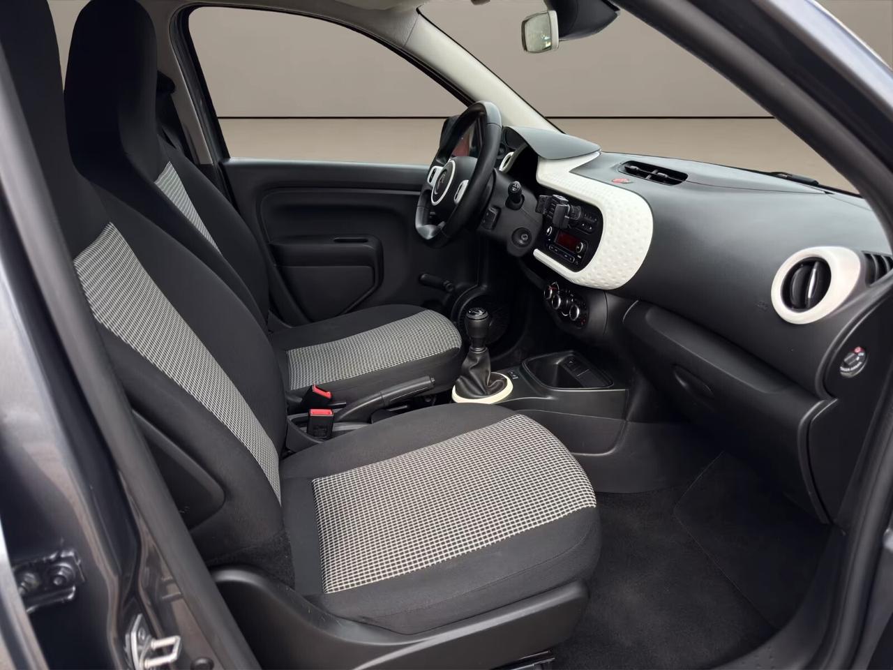Renault Twingo SCe 69 CV Intens Bluetooth