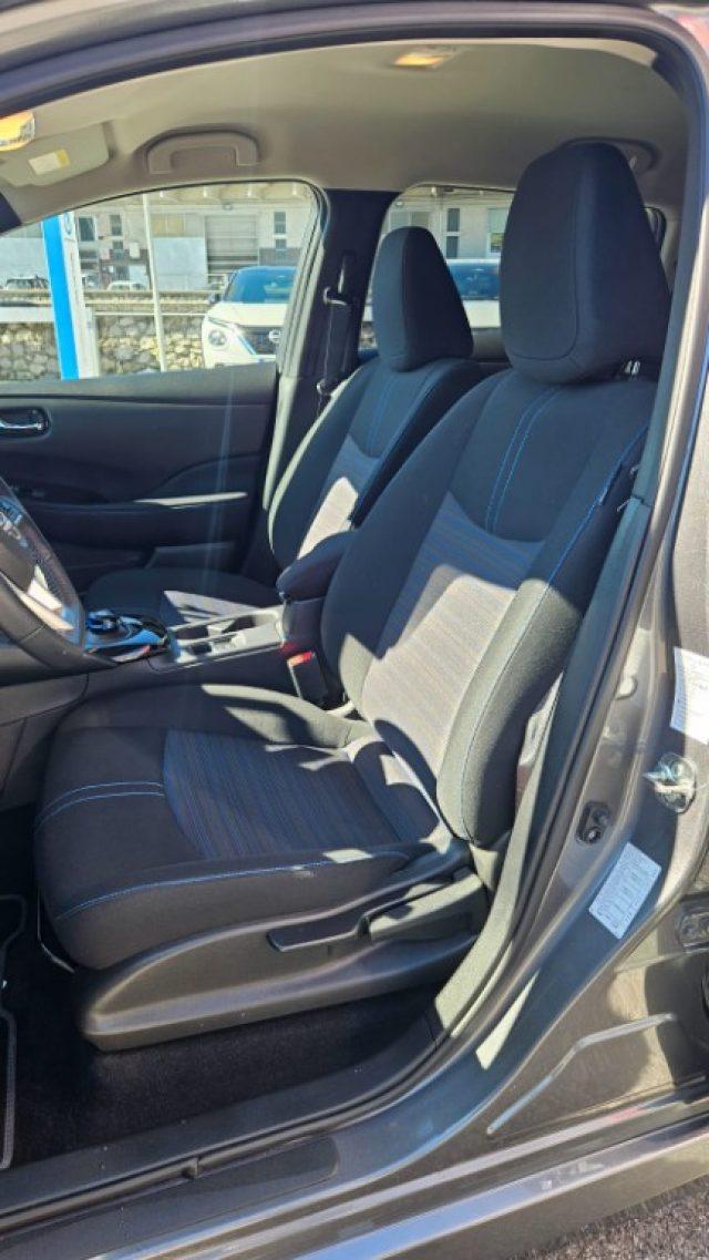NISSAN Leaf N-Connecta 40 kWh