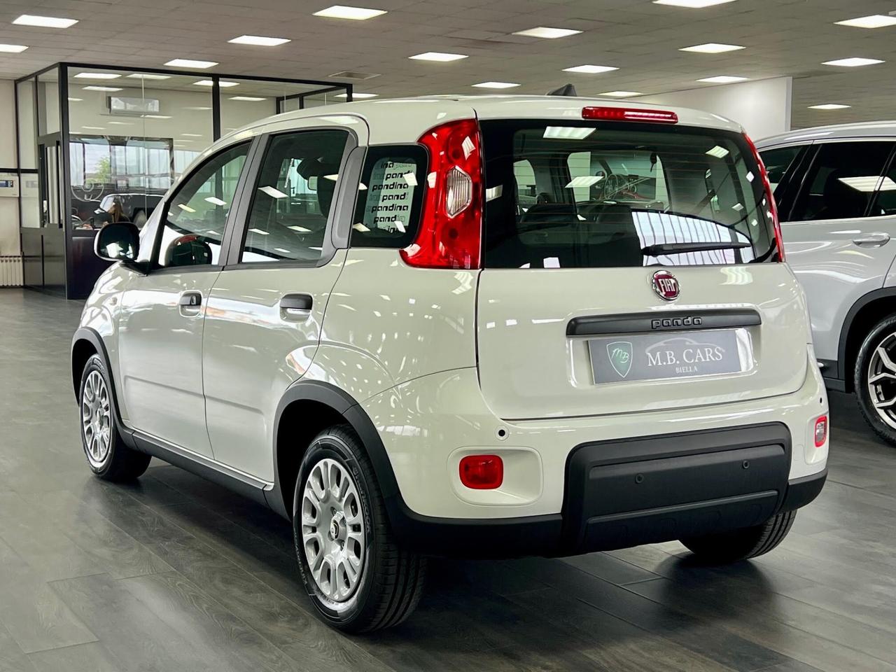 Fiat Panda 1.0 firefly hybrid