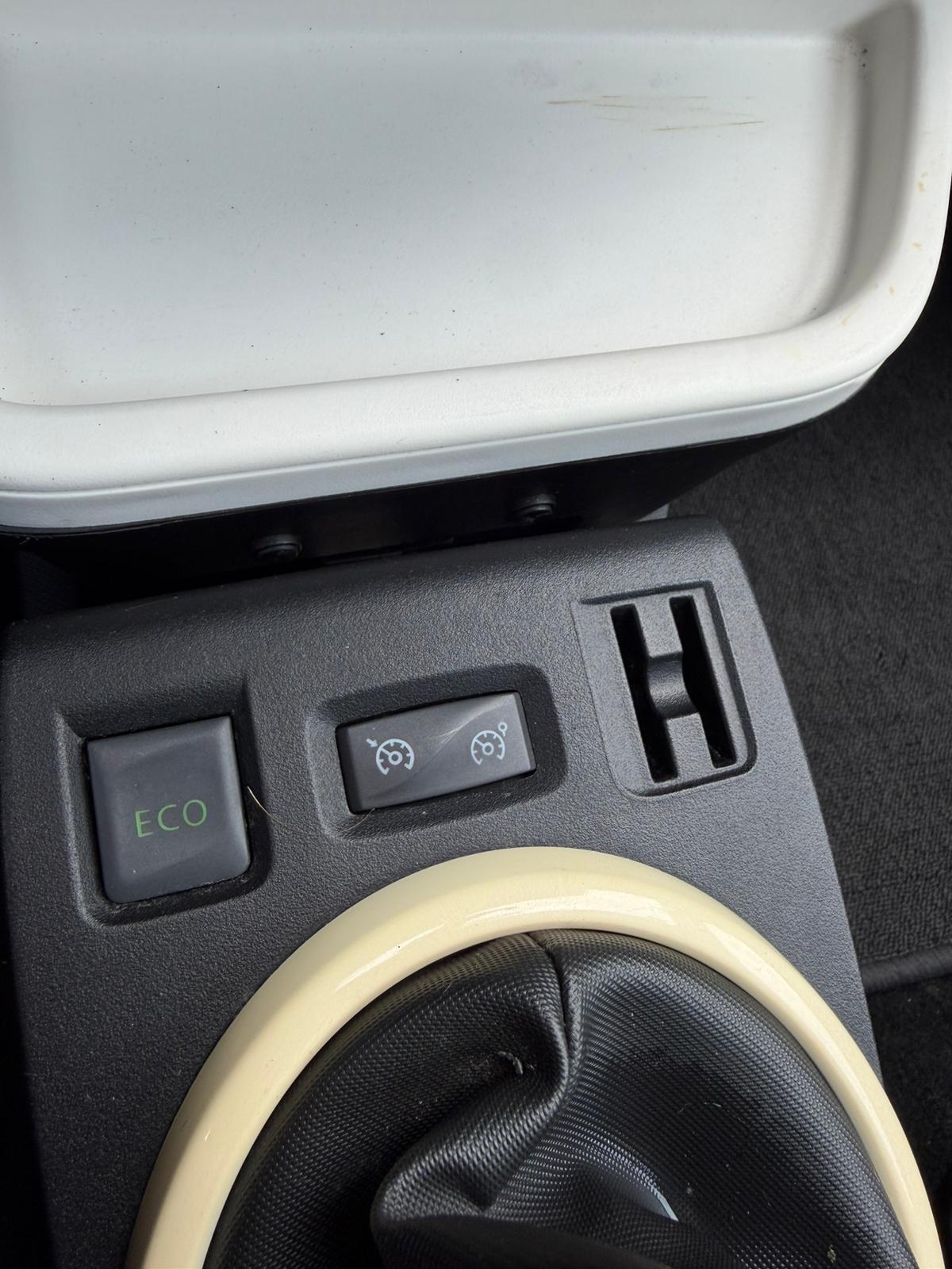 Renault Twingo TCe 90 CV Stop&Start Sport