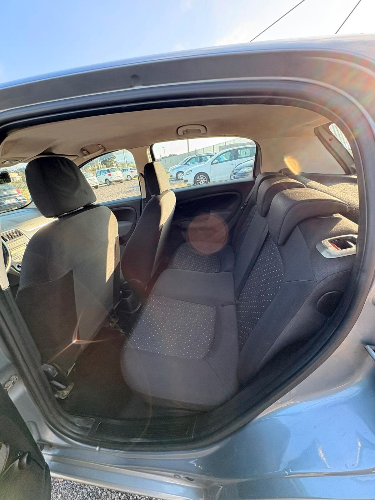 Fiat Grande Punto 1.3 MJT 75 CV 5 porte Active