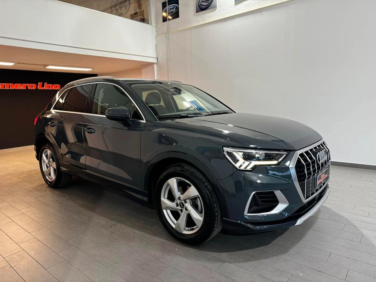 Audi Q3 Audi Q3 S-tronic 35 TDI 2.0 Sport 150cv 2021