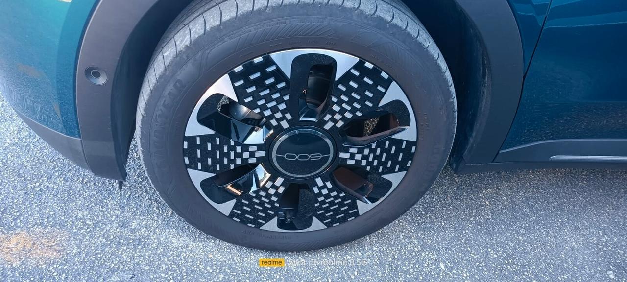 Fiat 600 Hybrid 136 CV DCT MHEV La Prima