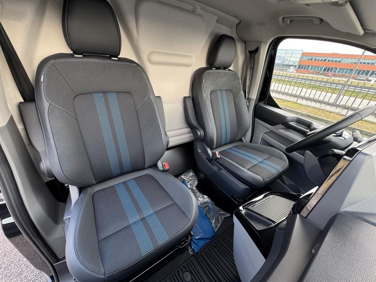 Ford Transit Custom Van Sport 2.5Plug-In 233CV L1 H1