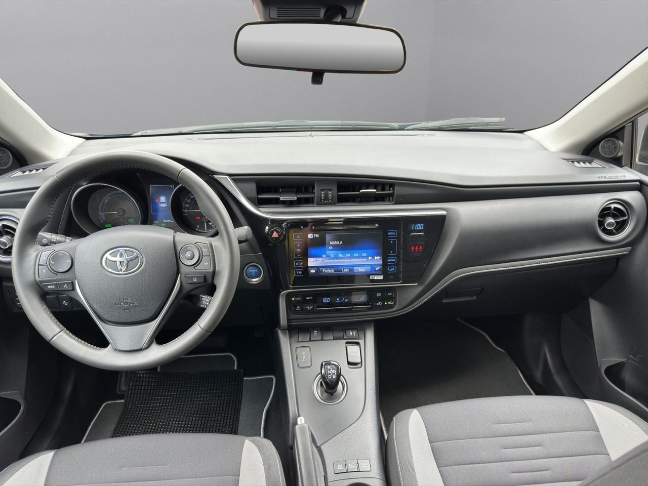 Toyota Auris 1.8h Active cvt my17