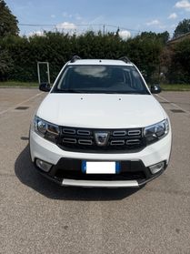 Dacia Sandero Stepway 0.9 tce Gpl - NAV. - NEOP. - 12 MESI DI GARANZIA -